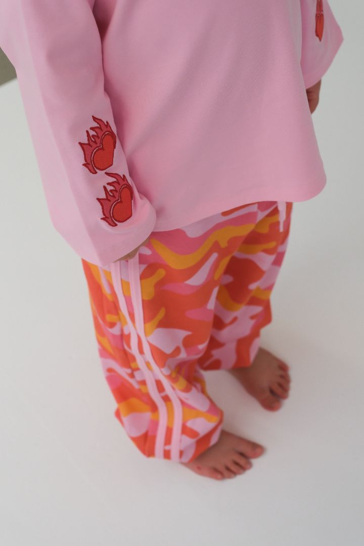 FLAMING HEART L/S - PINK
