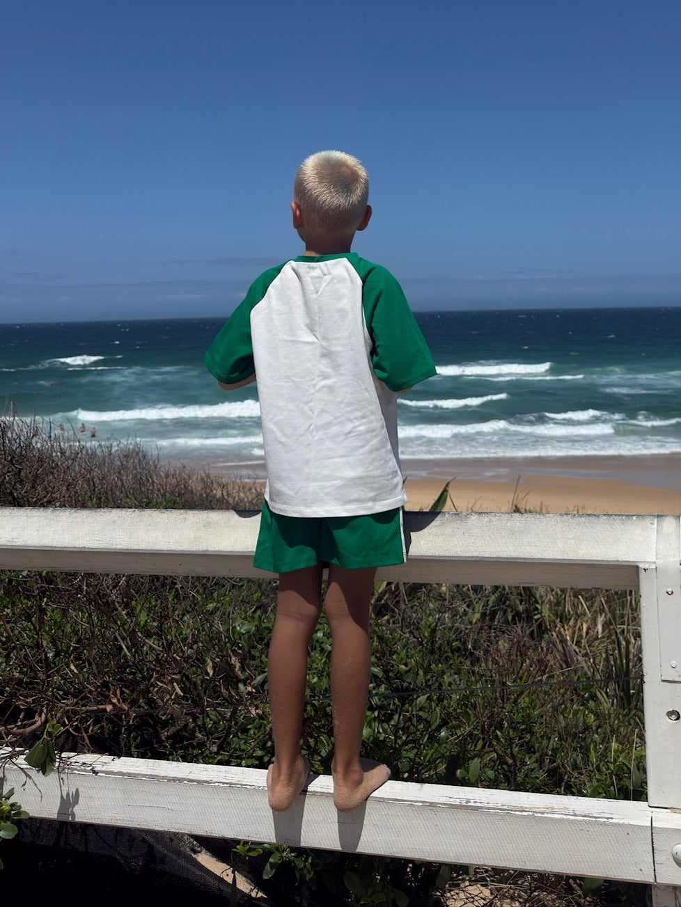 CONTRAST SHORT - GREEN