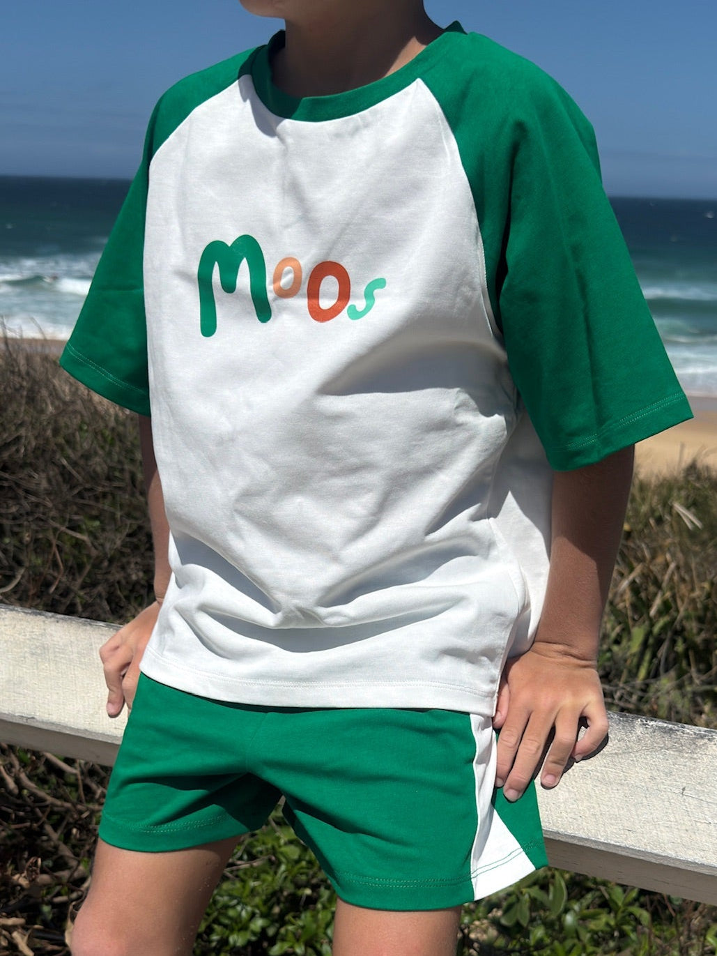 RAGLAN TEE - GREEN