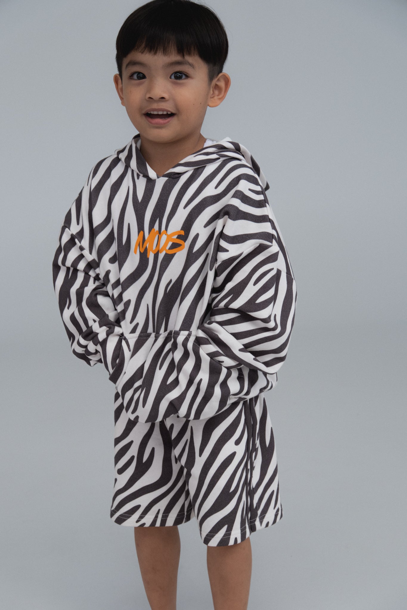 ZEBRA SHORT - BLACK